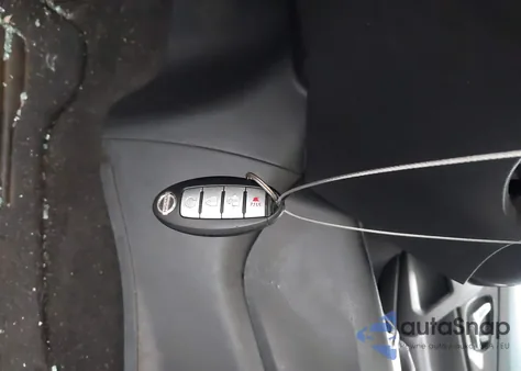 2017 Nissan Rogue Sv из США, поврежденный, VIN KNMAT2MT8HP524947